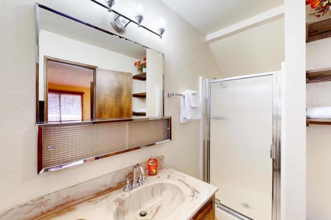 Kritzer'S Kabin Lake Arrowhead Exterior photo
